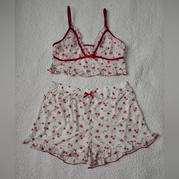 ROMWE Other - *NWOT* Romwe Women's Large 2-piece Cherry Strawberry Print Pajamas